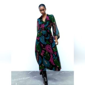 Brandnew Zara Bohemian print dress